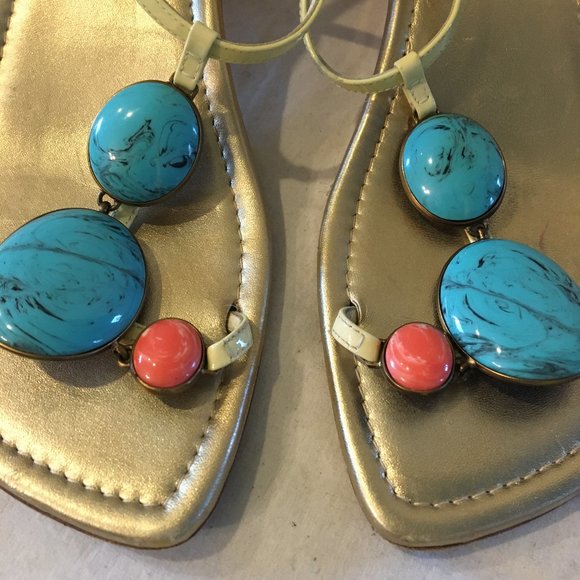 Louis Vuitton Jeweled Thong Sandal - Picture 4 of 10